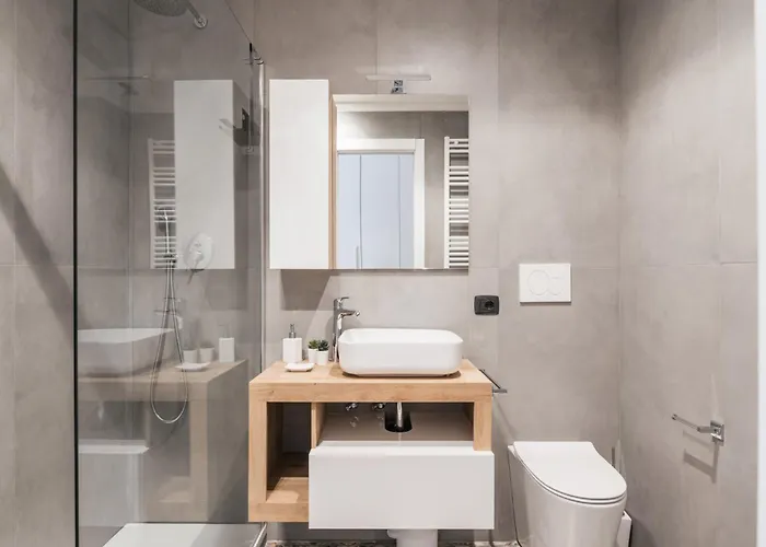 The Rent - Three-bedroom Near Piazza Barberini Apartamento Roma